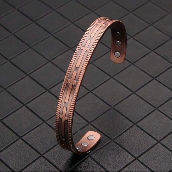 Cross Copper Metal Cuff Bracelet - Picture 2 of 3